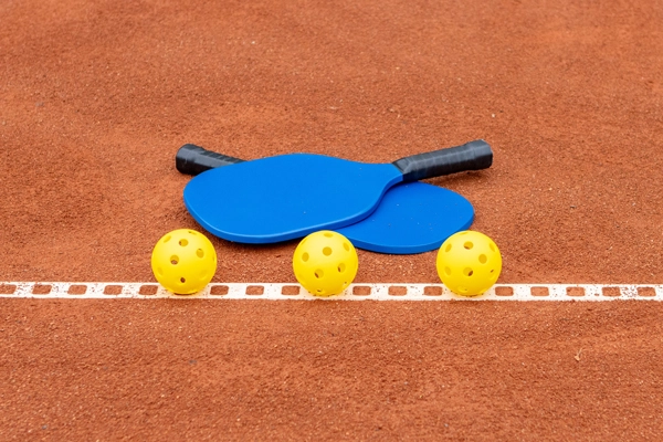 pickleball equipment