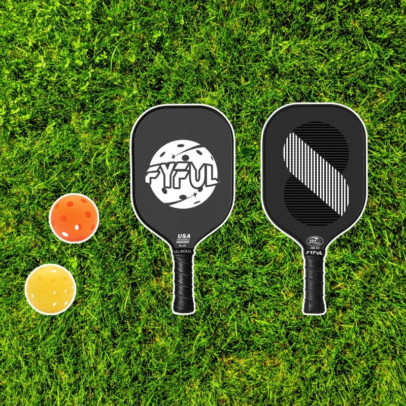 how to play pickleball on grass